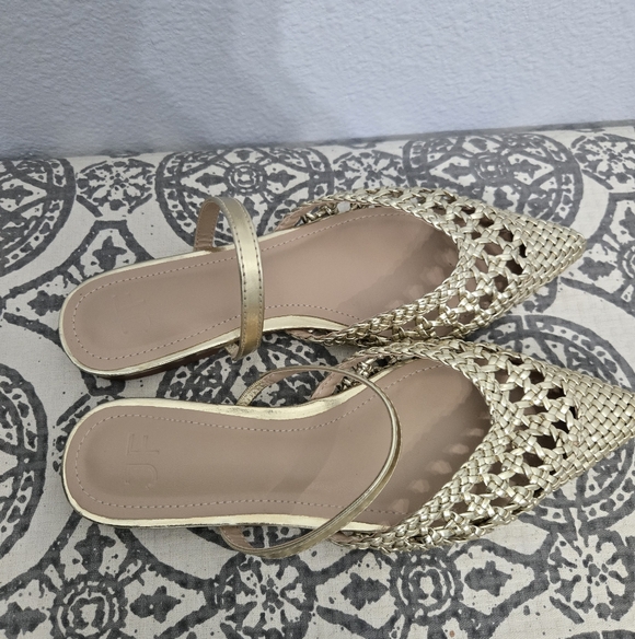 JF Solanna Gold Woven Mules - Picture 4 of 11